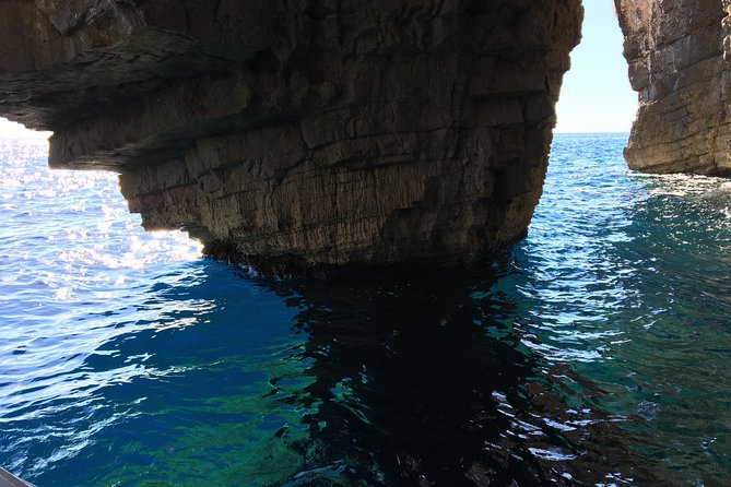 BLUE CAVE & 5 Islands Tour From Hvar - Tour Highlights