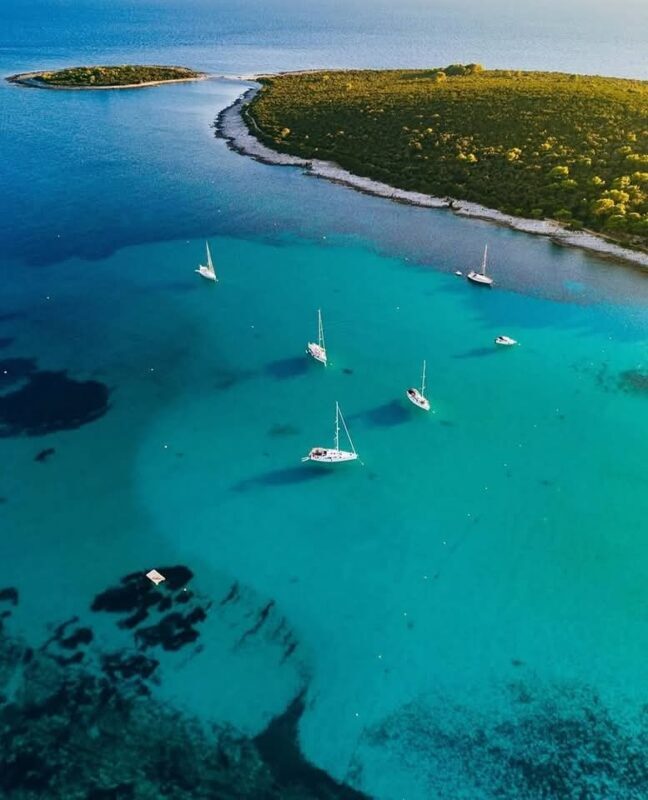 Blue Cave & 5 Islands Tour from Split - Premium Comfort Experience - Stiniva Cove and the sea-swimming stops