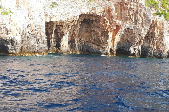 Blue Cave and Hvar Island - Five Island Tour From Split - Directions & Meeting Point