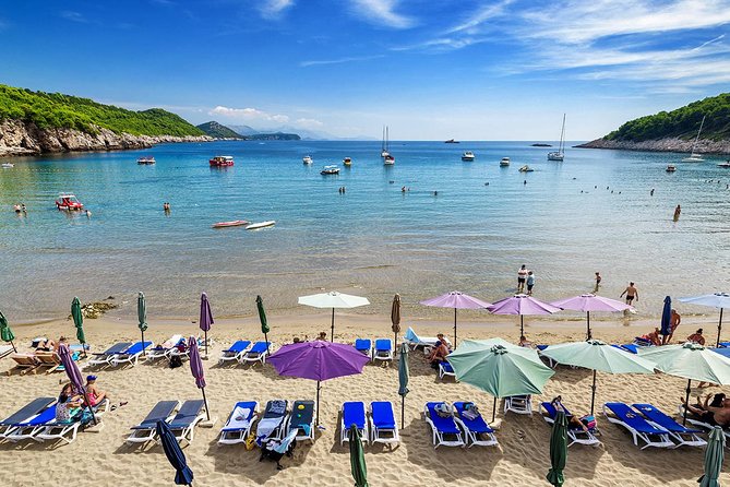 Blue Cave and Šunj Beach Experience - Meeting Point Location