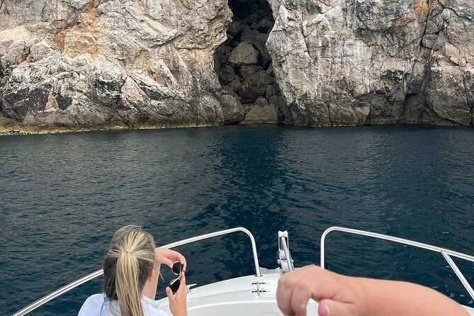 BLUE CAVE & ELAPHITI ISLANDS 4 HOURS ALL INCLUSIVE Boat Tour - Customer Reviews and Recommendations
