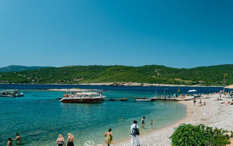 Blue Cave, Hvar & 5 Islands Full-Day Tour - Who is likely to enjoy this tour