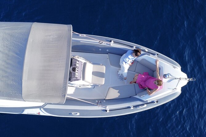 Blue Cave, Hvar Island & Paklenjaci Speedboat Tour From Split - Meeting and Pickup Details