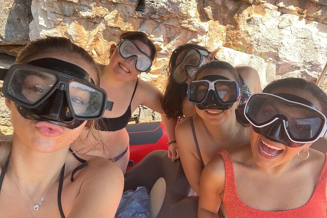 Blue Cave & Hvar Tour, 5 Islands Speed Boat - Meeting and Pickup Details