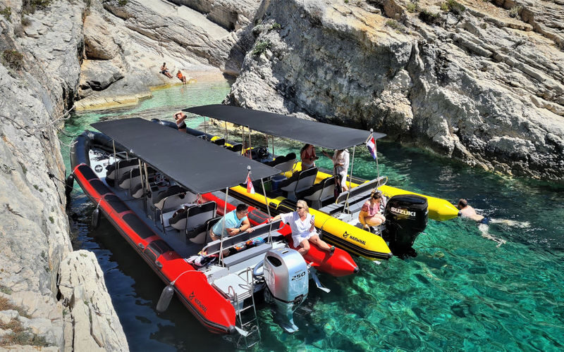Blue Cave, Vis & Hvar 5-Island Speedboat with Cozy Seats in Shade - At a glance