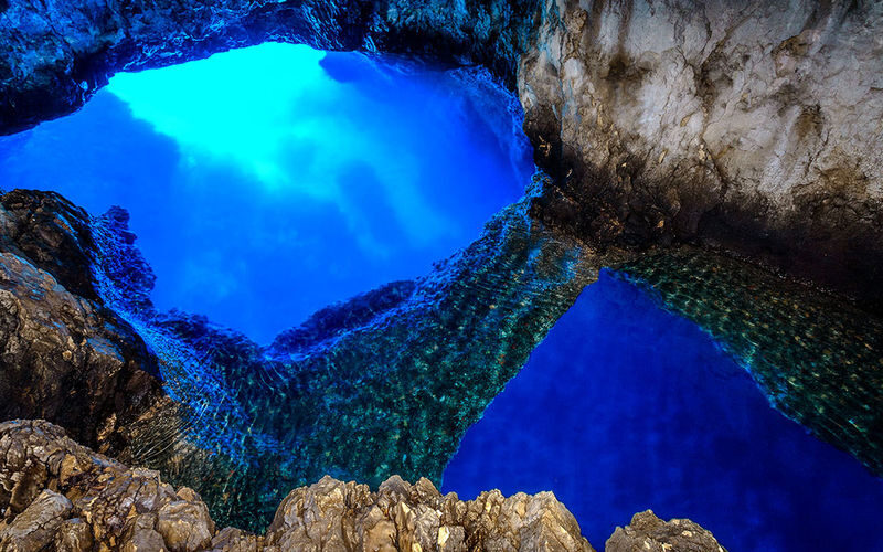 Blue Cave, Vis & Hvar 5-Island Speedboat with Cozy Seats in Shade - Swim time at Budikovac’s Blue Lagoon