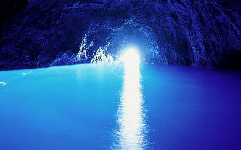 Blue Cave, Vis & Hvar 5-Island Speedboat with Cozy Seats in Shade - Hvar: two hours to make your own