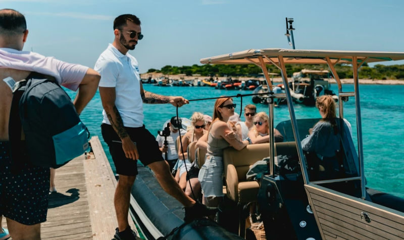 Blue Cave, Vis & Hvar Full-Day Speedboat Island Tour - A full day that reaches beyond the Blue Cave