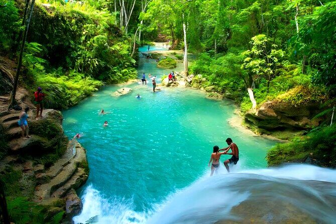Blue Hole and Bamboo Rafting Ocho Rios - Discovering the Blue Hole: What Makes It Special