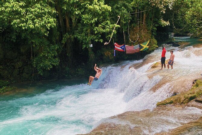 Blue Hole and Sightseeing Tour from Ocho Rios - Good To Know
