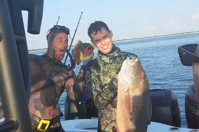 Blue hole, drift snorkeling, turtles Celebration Key is welcome - Local Food and Relaxation at Sweetings Cay