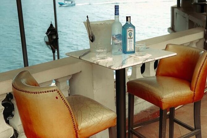 Blue Hole Mineral Swim, Negril Ricks Cafe, & Herb Farm Combo Tour - Pickup and Meeting Details