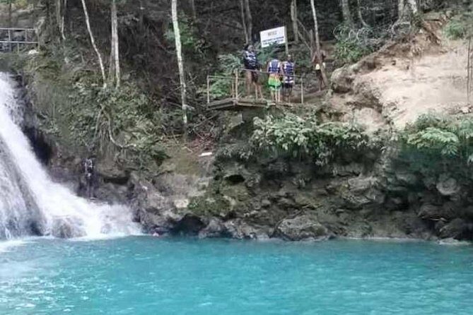 Blue Hole Secret Falls and Bob Marley Nine Mile Private Tour - Visiting Nine Mile and Bob Marleys Heritage