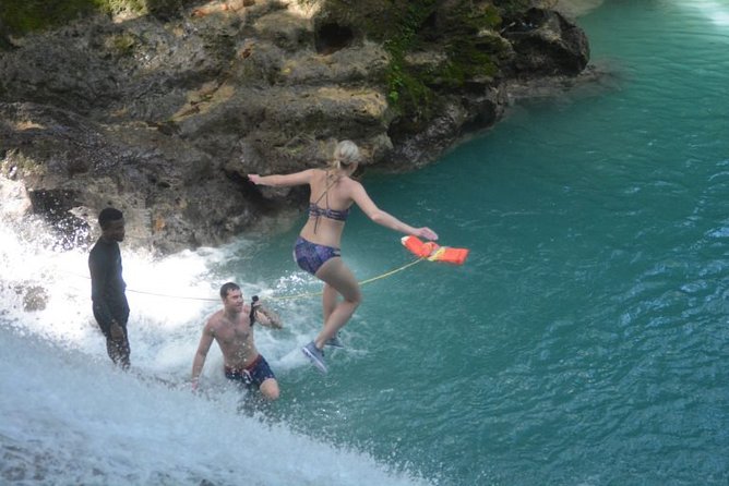 Blue Hole & Secret Falls Plus Bob Marley Birth Place Nine Mile Private Tour - Tour Highlights