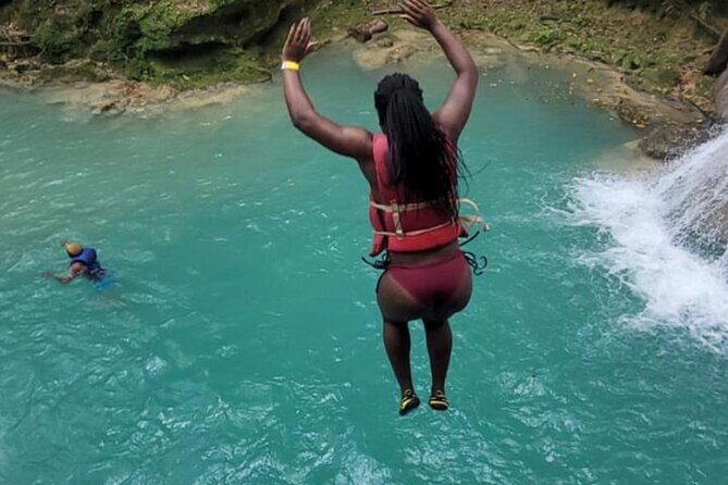 Blue Hole, Sightseeing and Shopping from Ocho Rios - Introduction
