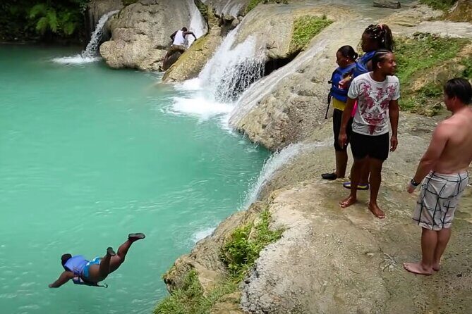Blue Hole Waterfalls and Rasta Garden from Montego Bay - The Sum Up