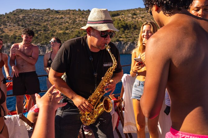 Blue Lagoon Boat Tour With Underwater Museum and Lunch Included - Cancellation Policy