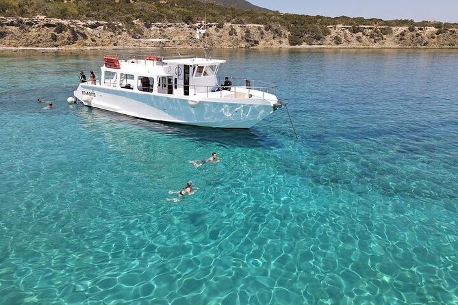 Blue Lagoon Cruise With Sightseeing Departing From LATCHI Harbour. Postcode 8840 - Tour Details