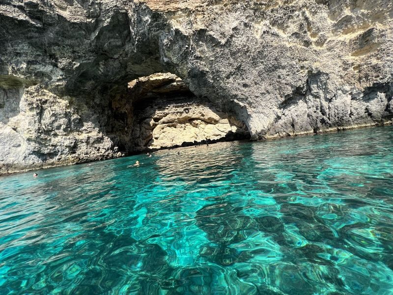 Blue Lagoon, Crystal Lagoon, Gozo, Comino with SeaCaves - Who will enjoy this boat trip most?