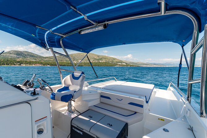 Blue Lagoon Half Day Tour - Amenities