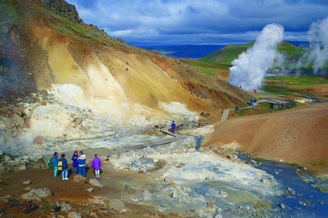 Blue Lagoon Premium & Reykjanes Peninsula Private Day Tour in a Mercedes Benz - The Sum Up