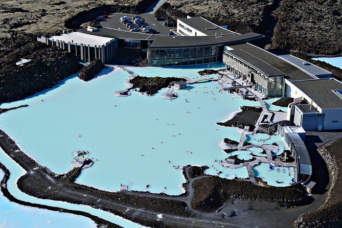 Blue Lagoon Return Bus Transfer From Reykjavik - Common Questions