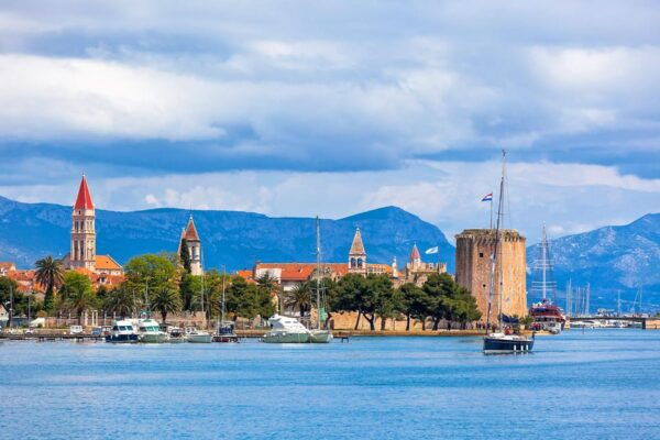 Blue Lagoon & Trogir Private Half-day Speedboat Tour - Frequently Asked Questions