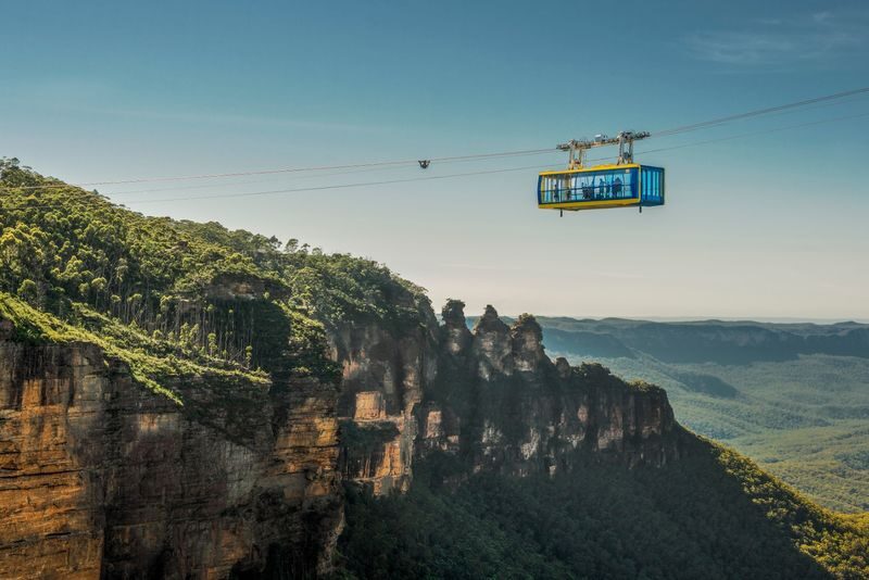 Blue Mountains Scenic World, Wildlife & Rivercruise Small Group Tour - Lookouts, waterfalls and the Three Sisters