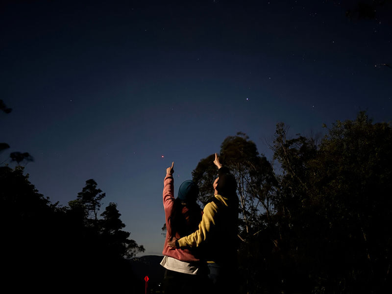 Blue Mountains Sunset and Stargazing Tour with Korean Guides - Guides and language: what to expect