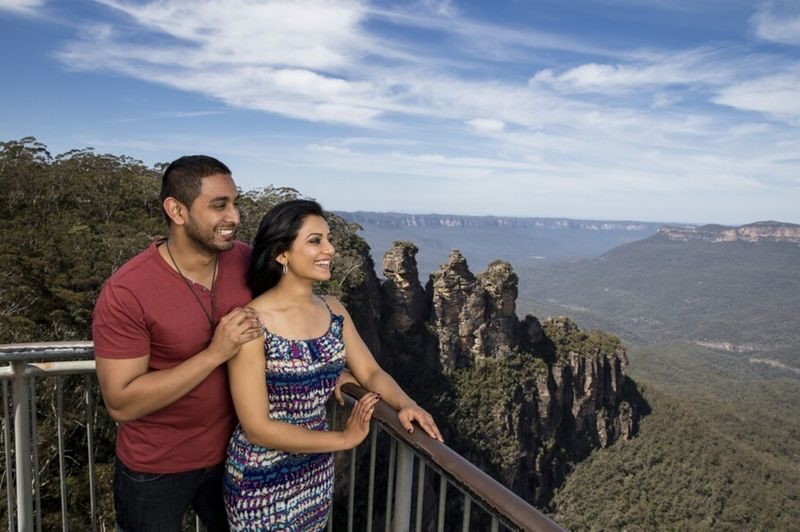 Blue Mountains Sunset & Wildlife Tour - Three Sisters & Waterfalls - Katoomba and the Three Sisters