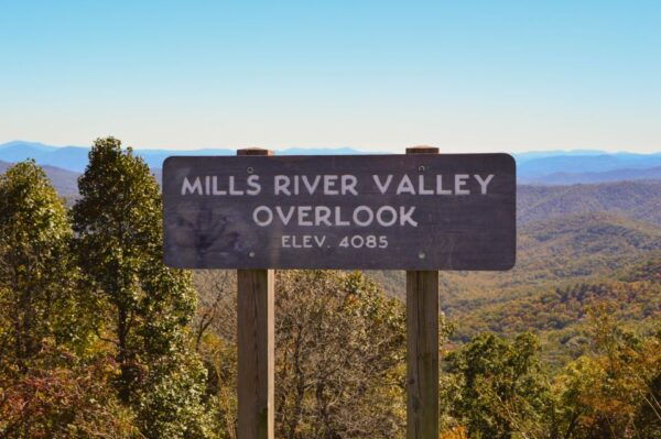 Blue Ridge Parkway (South): Driving Tour With Audio Guide - The Sum Up