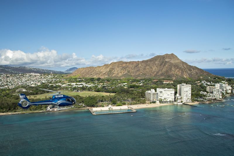 Blue Skies of Oahu Helicopter Tour - Seats, weight limits, and access