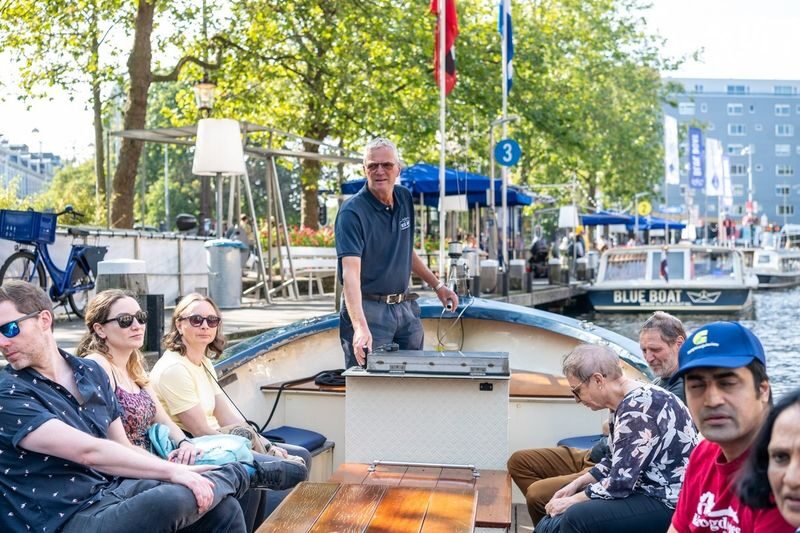 Blue Sky Open Boat Tour in Amsterdam - Why a small open boat changes the view