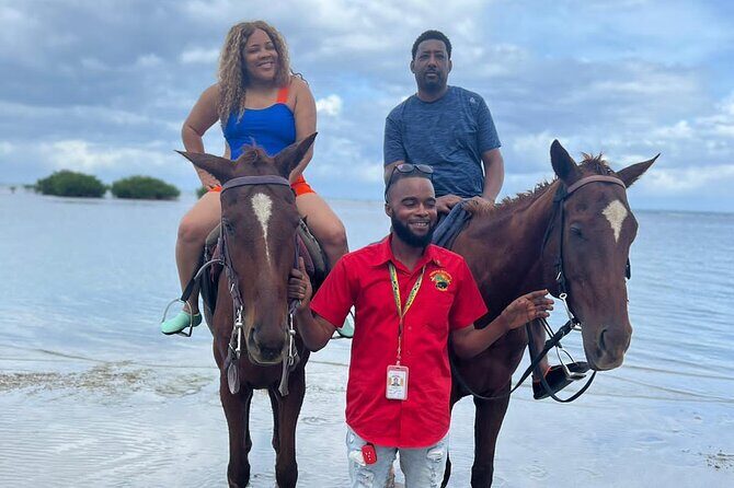 Bluehole, Horseback Riding and Souvenir Shopping from Montego Bay - First Stop: St Anns Bay Horseback Riding Association