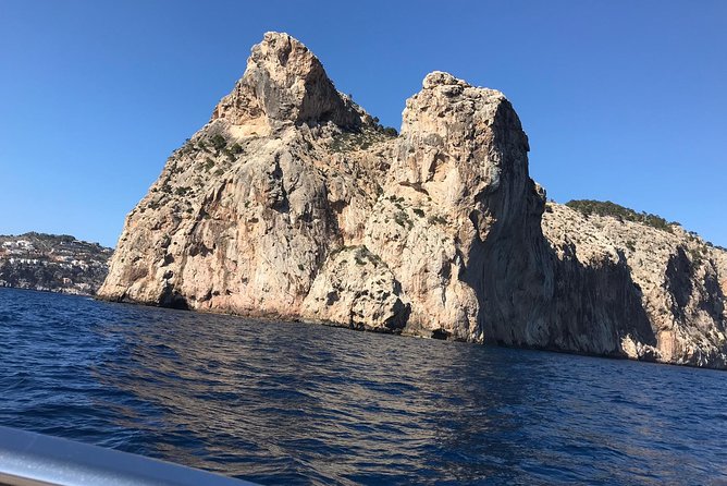 Bluemarine.Me License Free Bayliner Element E5 Rental - Meeting and Pickup