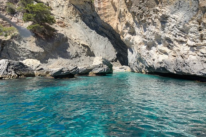 Bluemarine.Me License Free Bayliner Element E5 Rental - Common Questions