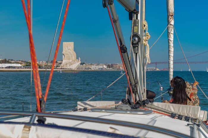 Bluemotion Lisbon: Sailing tour in Tagus River - FAQ