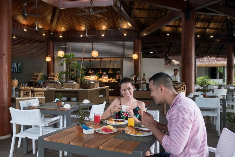 Bluewater Sumilon Island Resort Day Use in Cebu - Lunch and the value of the pass