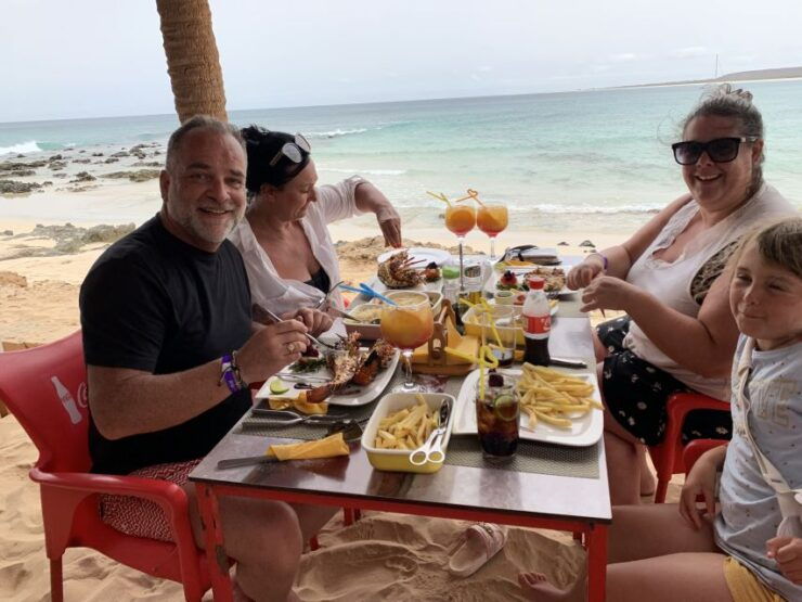 Boa Vista: Lobster Lunch at Santa Monica Beach - Activity Details