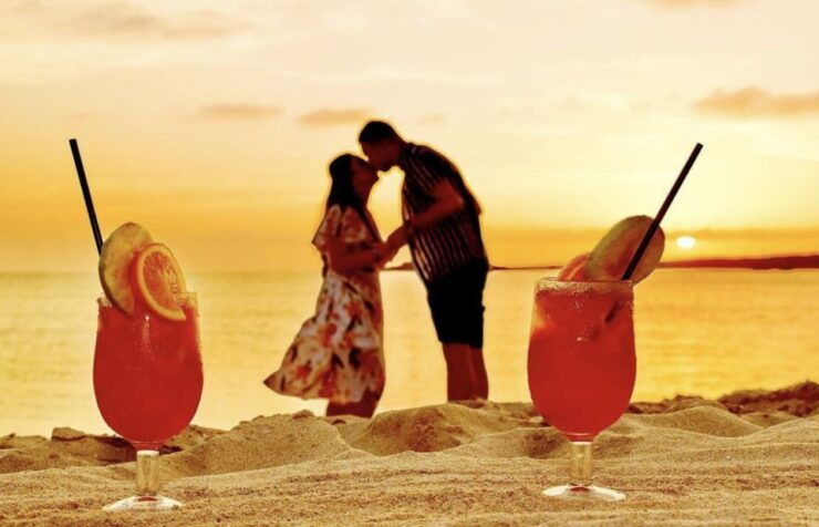 Boa Vista: Lobster Lunch at Santa Monica Beach - Price and Duration