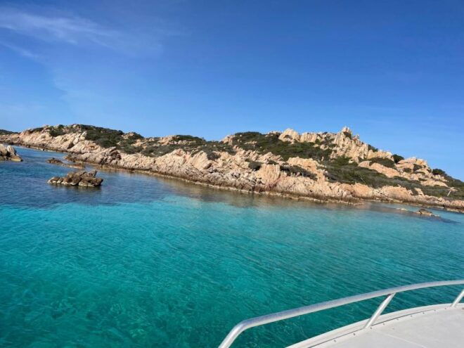 Boat 6,5 M Rental for Excursions to Maddalena and Corsica - Reservation and Meeting Information