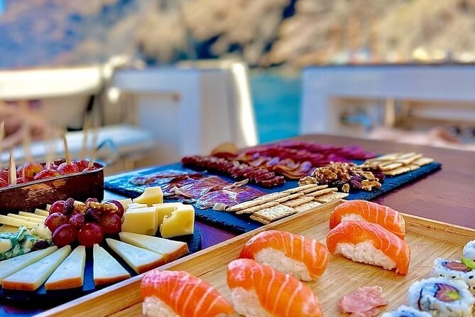 Boat Adventure From Tenerife South - On-board Amenities and Refreshments