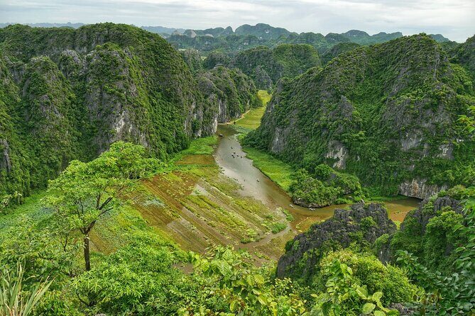 Boat and Bike Riding with Mua Cave in Ninh Binh Full Day Tour - An In-Depth Look at the Tour Experience
