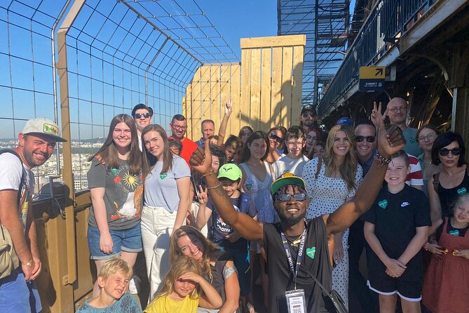 Boat Cruise River Seine Sightseeing and Guided Eiffel Tower Tour - Questions and Help Resources