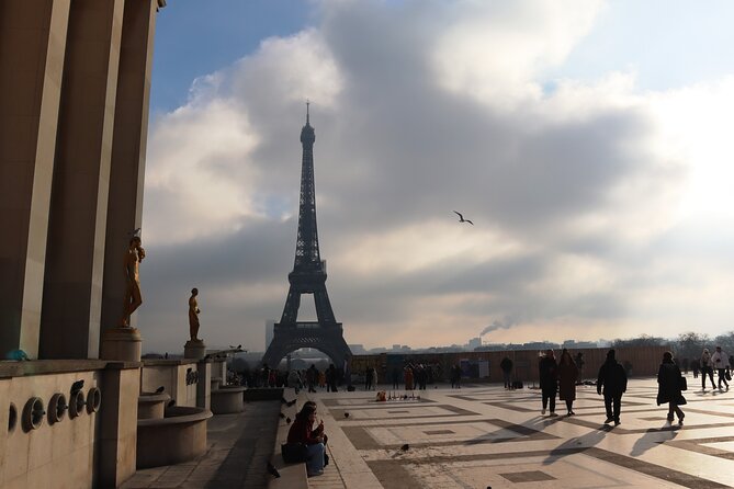 Boat Cruise River Seine Sightseeing and Guided Eiffel Tower Tour - Common Questions