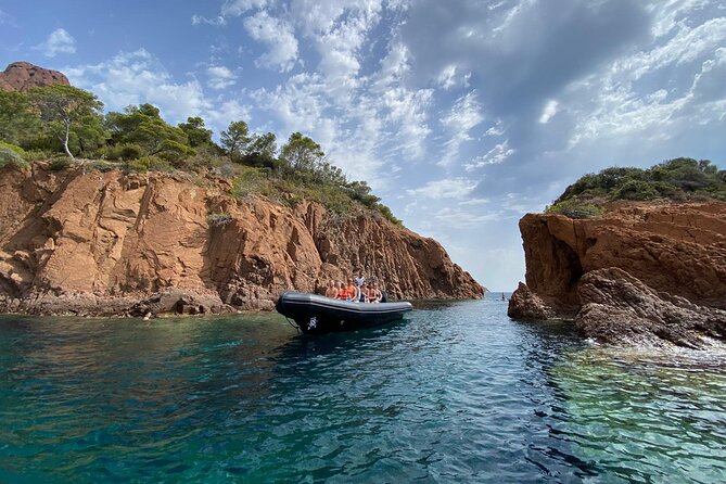 Boat Excursion - Cannes Esterel Coves Insight – 1H30 - Boat Excursion Details