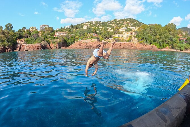 Boat Excursion - Cannes Esterel Coves Insight – 1H30 - Meeting and Pickup