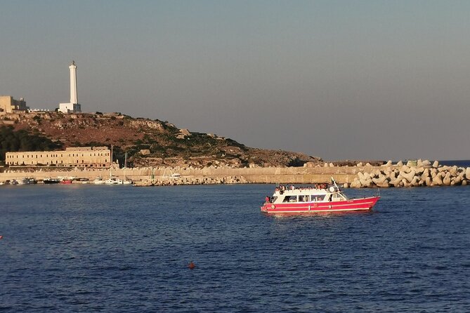 Boat Party at Sunset in the Waters of Salento With Drink - Boat Party Details