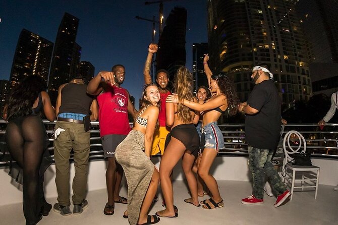 Boat Party in Miami With Free Open Bar and Live DJ - Negative Experiences and Complaints
