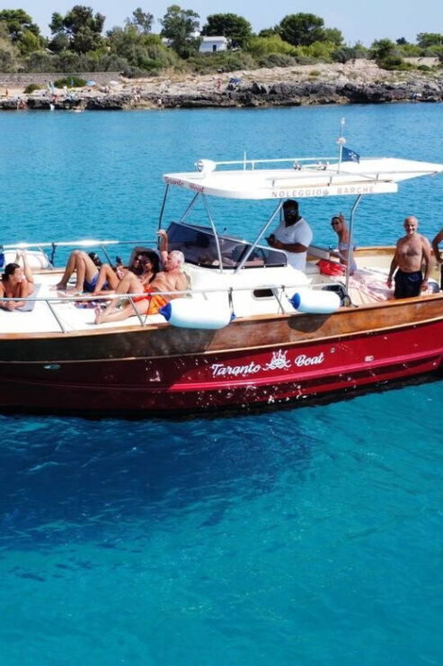 Boat Rental Experience Taranto and Leporano Coast - Included Amenities